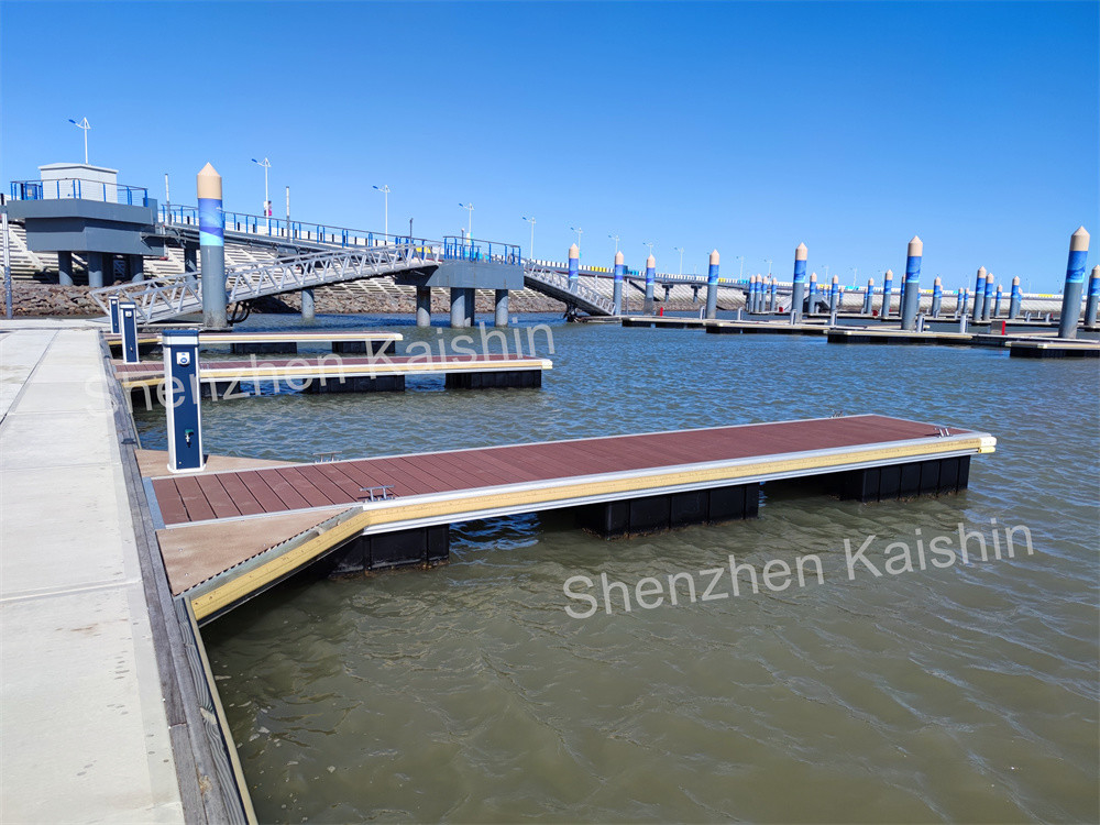 Marine Aluminum Floating Docks Boating Floating Pontoon Jetty For Lakes / Moles